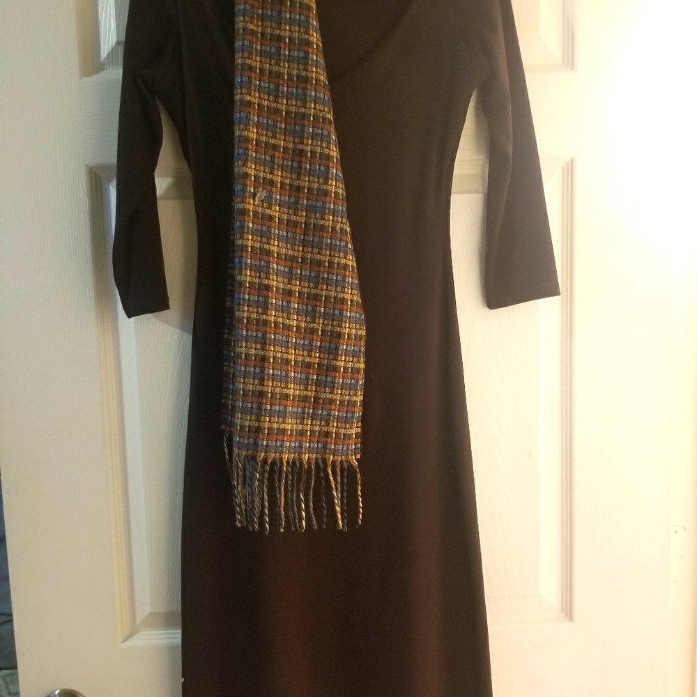 Brown Dress - Picture 3 of 3